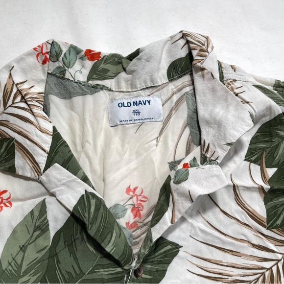 Old Navy Tropical Print T-Shirt Cream & Green Button Up Top Size XXL - Picture 2 of 5